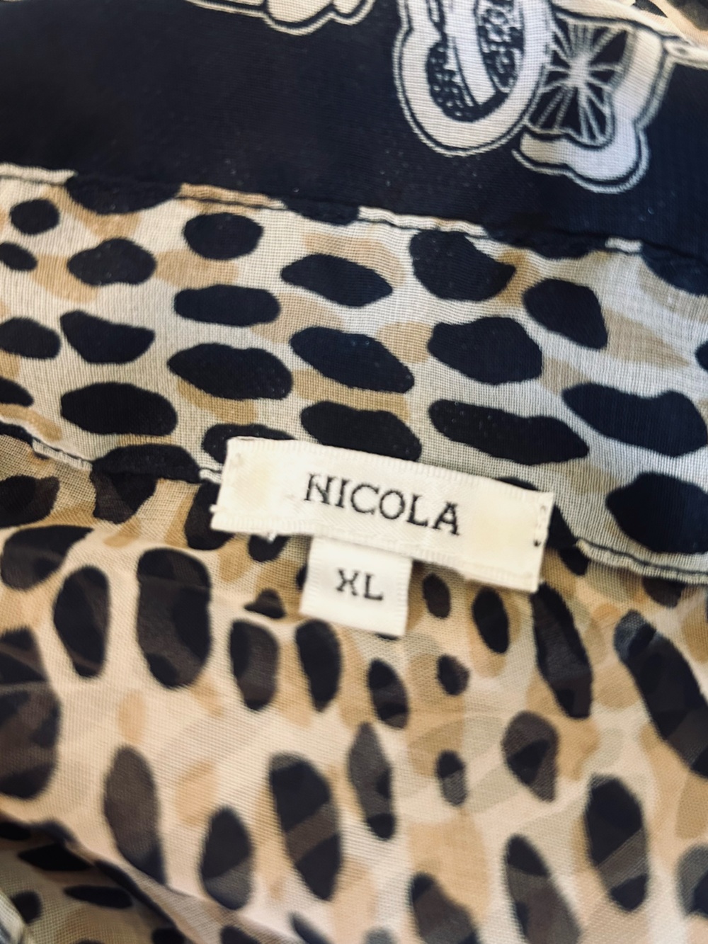 Nicola Animal Leopard Print Semi Sheer Button Front Chiffon Blouse Size XL - Picture 4 of 4